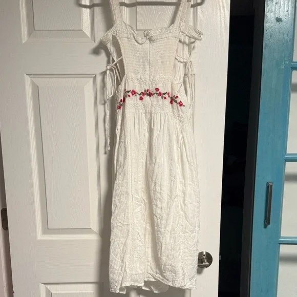 Love & Lemons - White Textured Dress - Picture 4 of 5